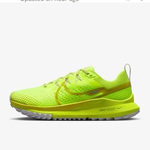 New Pegasus Trail 4 "Volt/Bright Cactus" sneakers